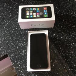 iPhone 5s on EE. Pristine condition. Only used with protection screens.