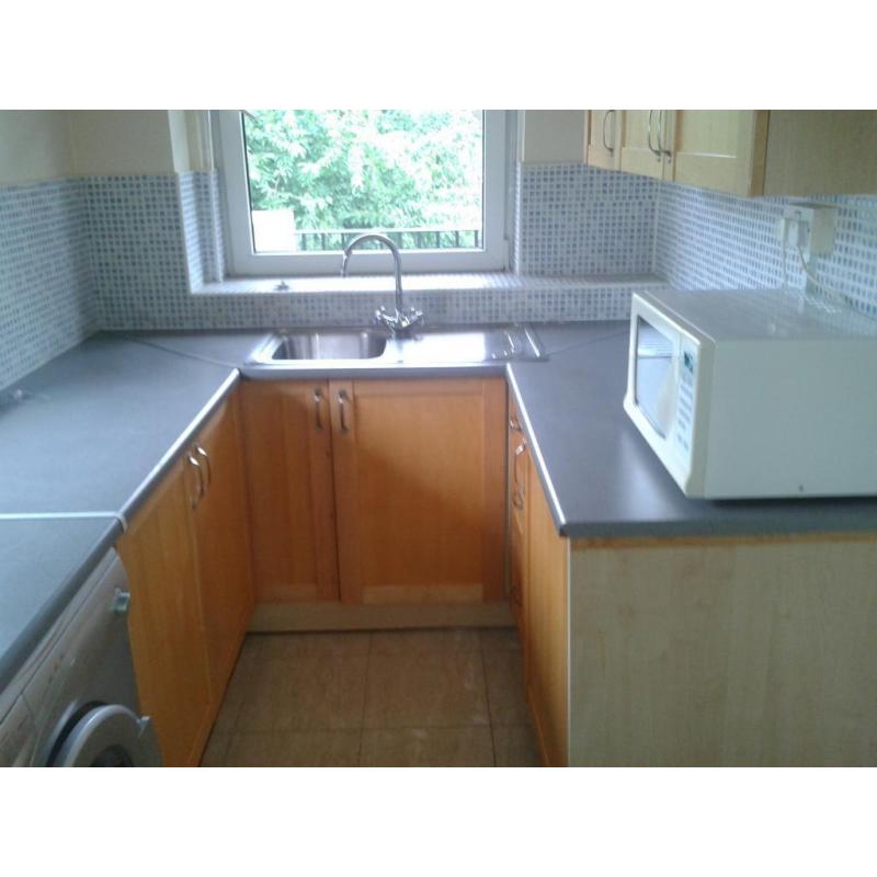 ++SUPER DEAL, DOUBLE ROOM FOR 2 IN A PERFECT LOCATION, LONDON BRIDGE,BERMONDSEY,ZONE 1-2++