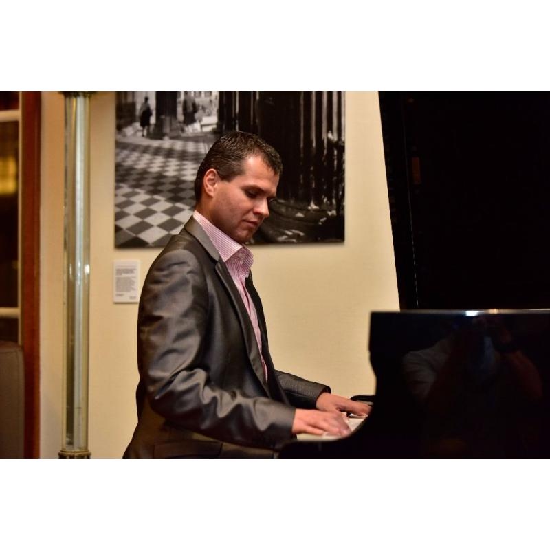 Pianist For All Occasions - Weddings, Private Functions, Receptions,Special Occassions