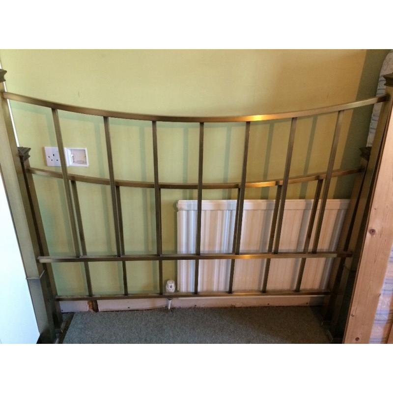 Aluminium brass effect double bed