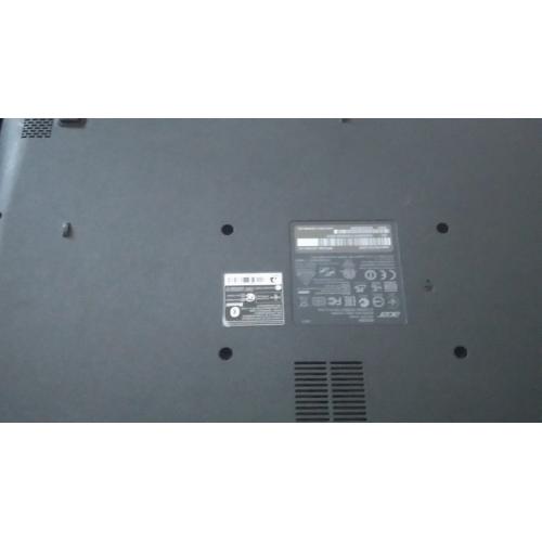 Acer Aspire ES 15 ES1-15.6? Notebook Dual Core Win 10 64bit