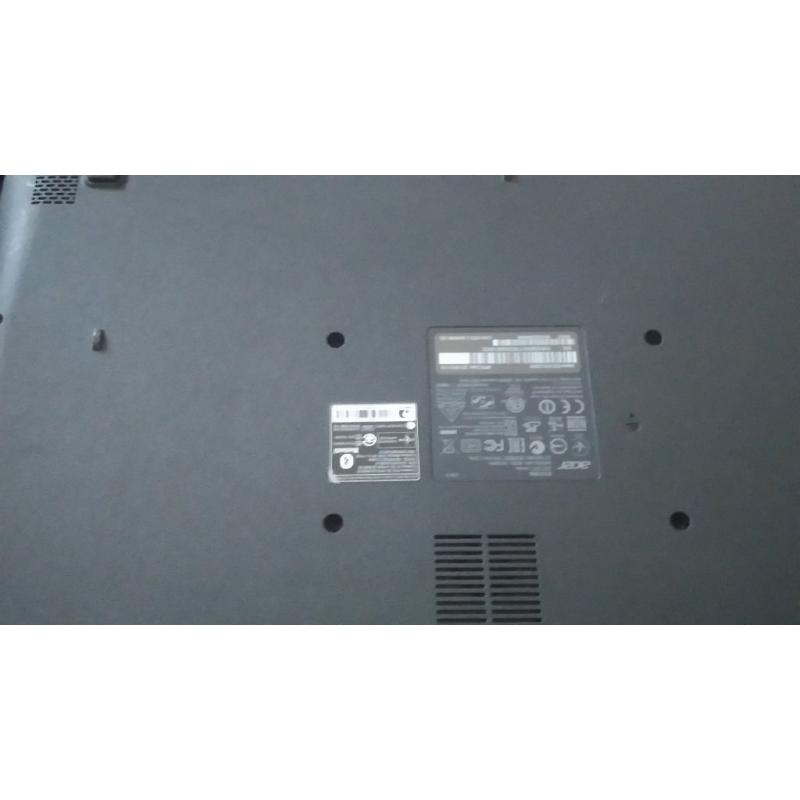 Acer Aspire ES 15 ES1-15.6? Notebook Dual Core Win 10 64bit