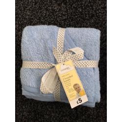 Baby boy towels and sheets