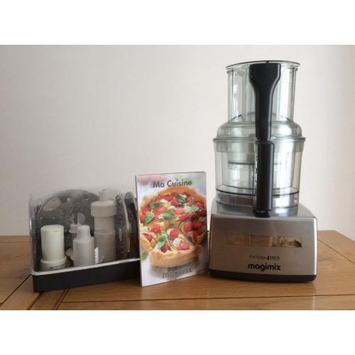 Magimix Cuisine 4200XL automatic food processor with accessories