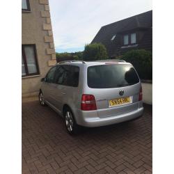 VOLKSWAGEN TOURAN TDI 140 SPORT 7 SEATER