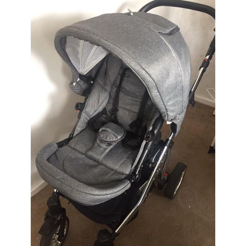 VIB pram with maxi cosi car seat & isofix base