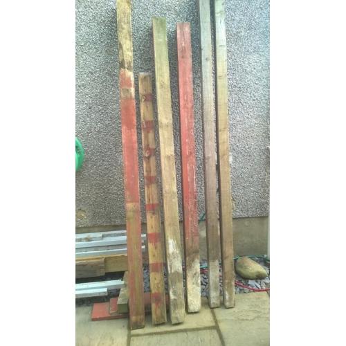 6 No Timber posts various sizes