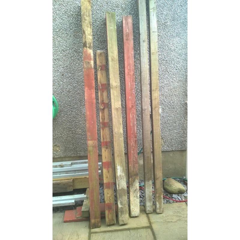 6 No Timber posts various sizes
