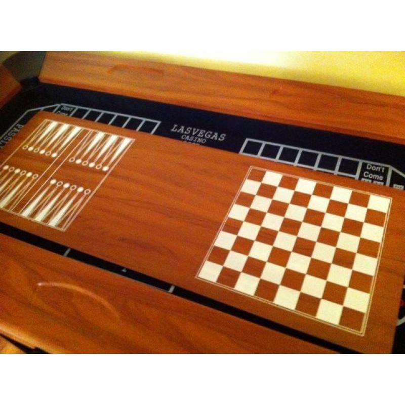 8 in 1 multi function games table including Poker Blackjack Games Table Excellent Condition