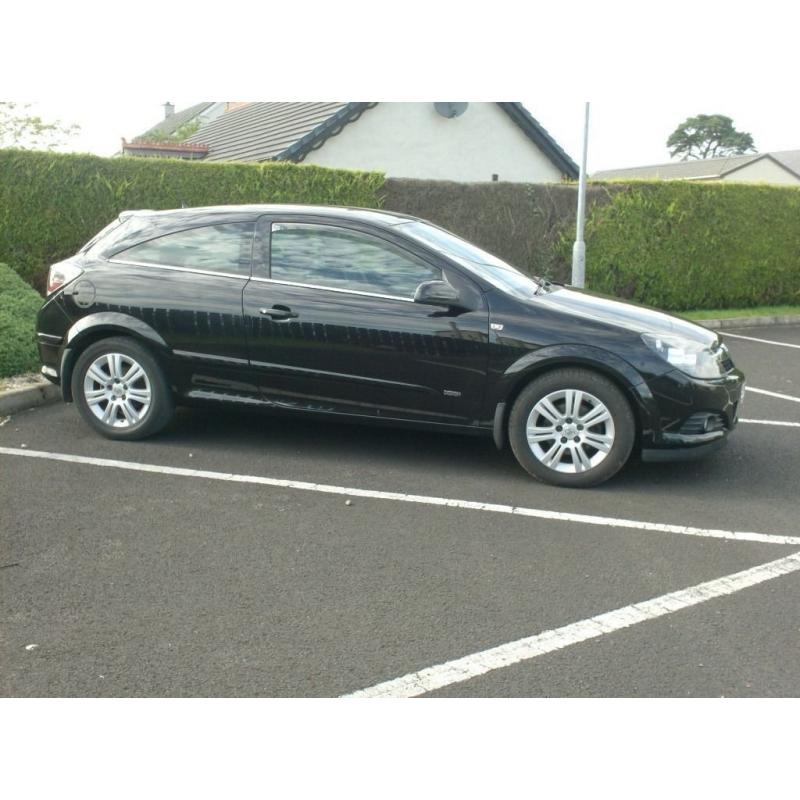 2008 Vauxhall Astra 1.7Cdti Design Half leather, low miles.