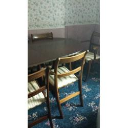 Mahogany table with 8 chairs