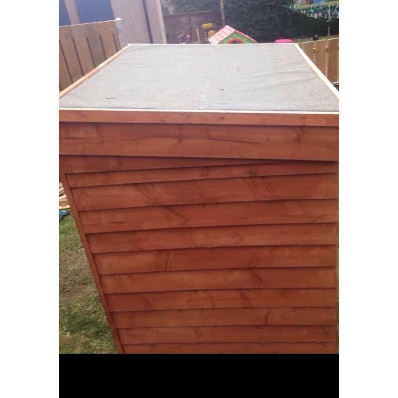 Dog kennel brand new can be made to any measurements
