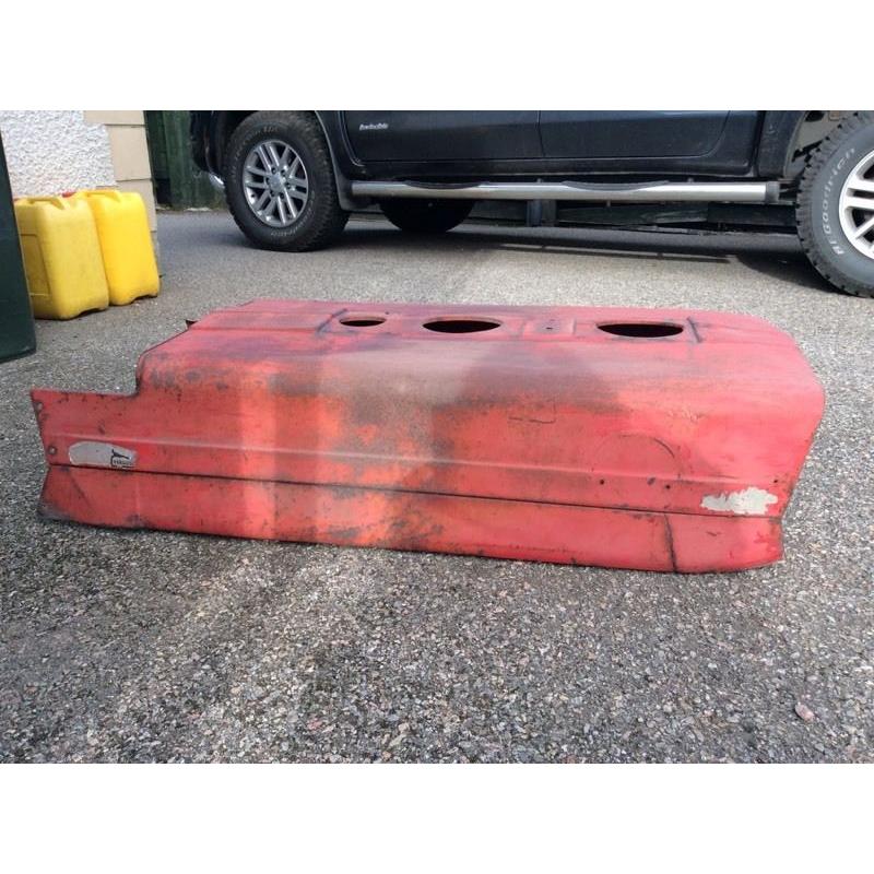 Massey Ferguson 135/148 original bonnet