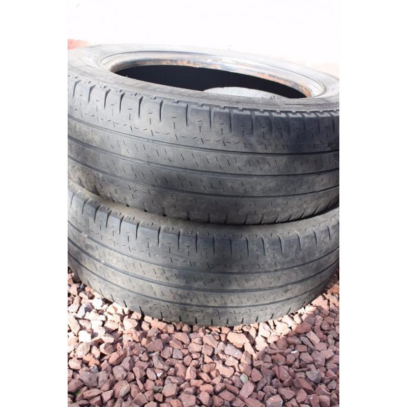 2 matching michelin agilis 195/65R16C tyres
