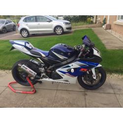 Suzuki gsxr 1000 k6 in excellent condition