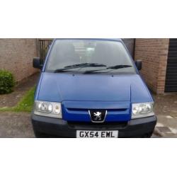 Blue Peugeot 54plate