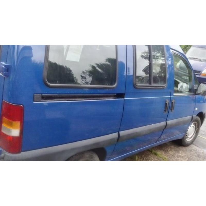 Blue Peugeot 54plate