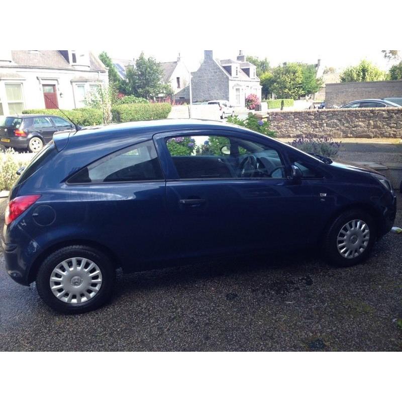 CORSA - 2013 - low miles economical