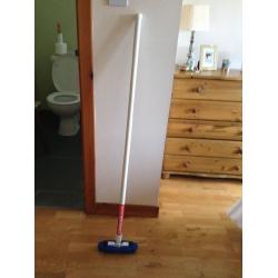 Curling brush