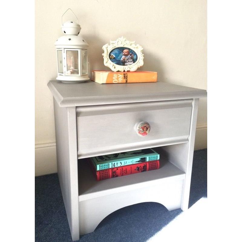 Cute bedside table