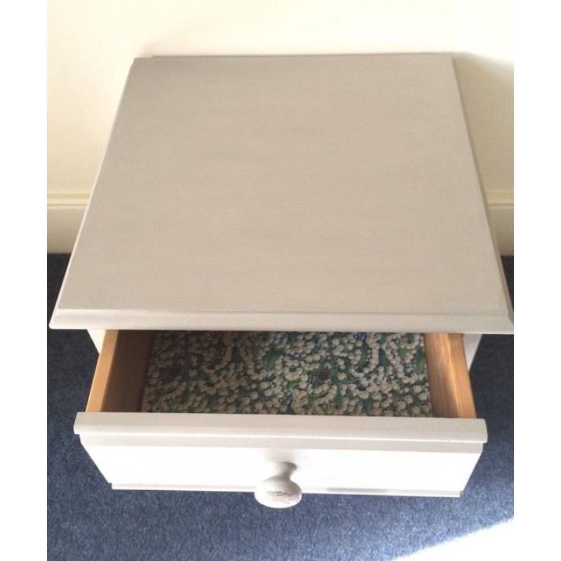 Cute bedside table