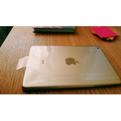 Brand New iPad min 3 Gold 64Gb without box