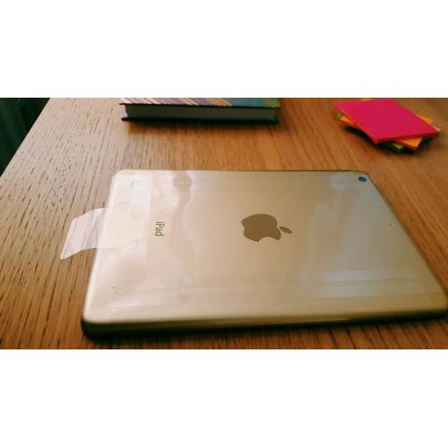 Brand New iPad min 3 Gold 64Gb without box