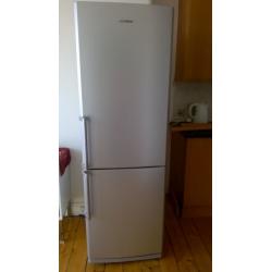 Silver Samsung Fridge Freezer - 301 litre storage - good condition