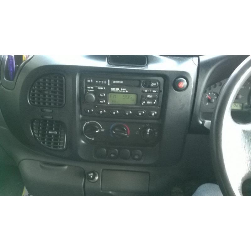 FORD TRANSIT TOURNEO 9 SEATS