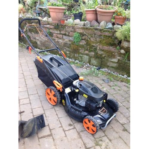 2015 Rasenmaher self propelled lawnmower 4 in 1 as new condition