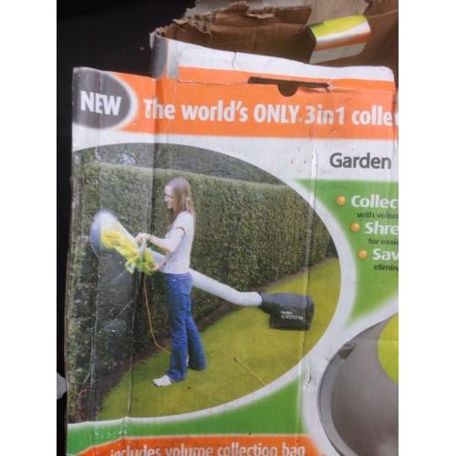 Garden groom