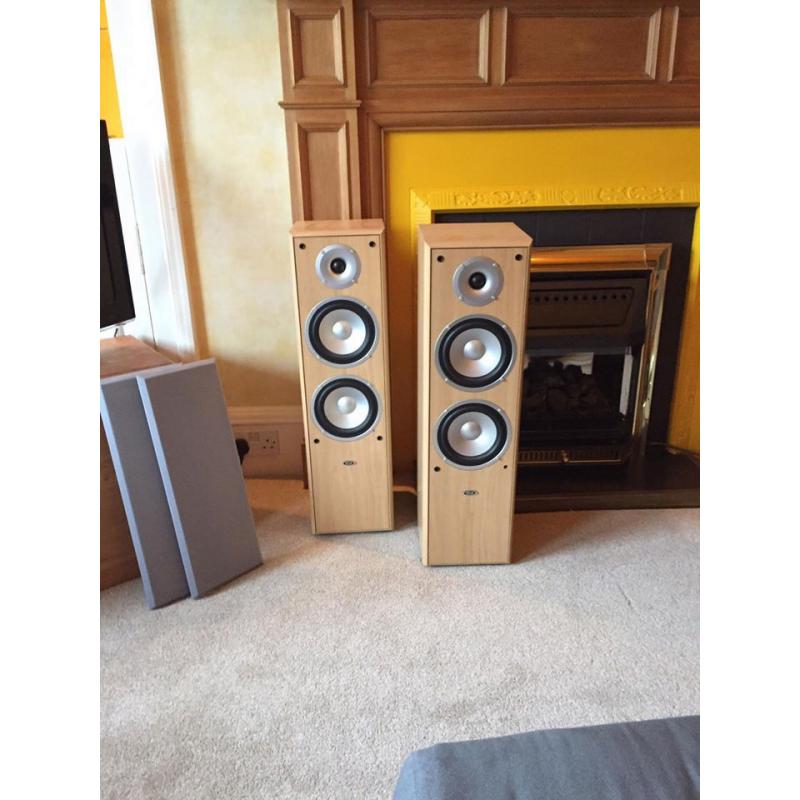 Eltax Silverstone 220 Floor-standing speakers