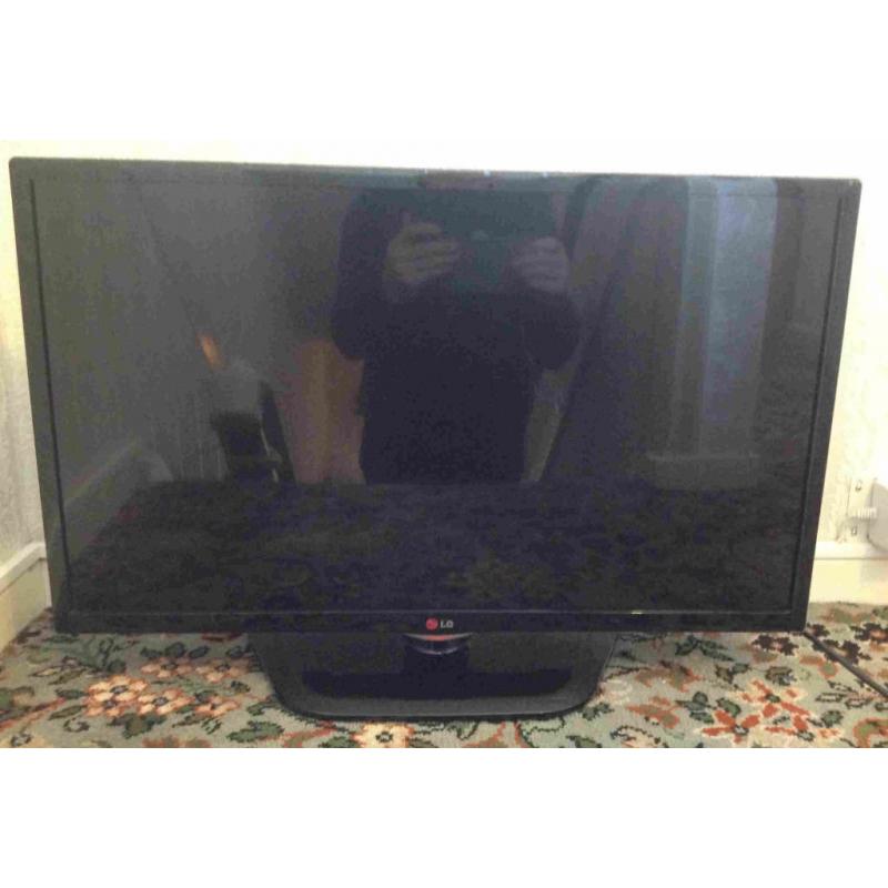 LG LED TV 32"