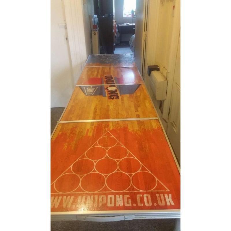 Meet the Pongmaster who is looking for some new friends.(Beerpong)