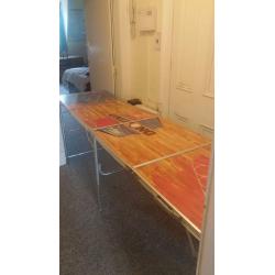 Meet the Pongmaster who is looking for some new friends.(Beerpong)