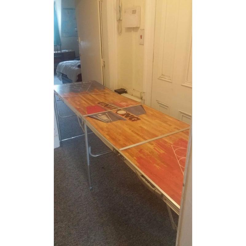 Meet the Pongmaster who is looking for some new friends.(Beerpong)
