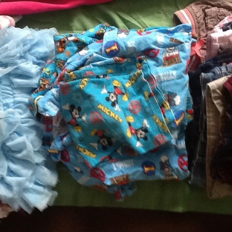 CLOTHES FOR GIRL AGE 12-18 months