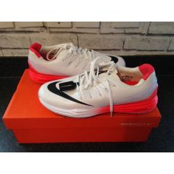BRAND NEW IN BOX MENS SIZE 8 UK NIKE LUNAR CONTROL 4