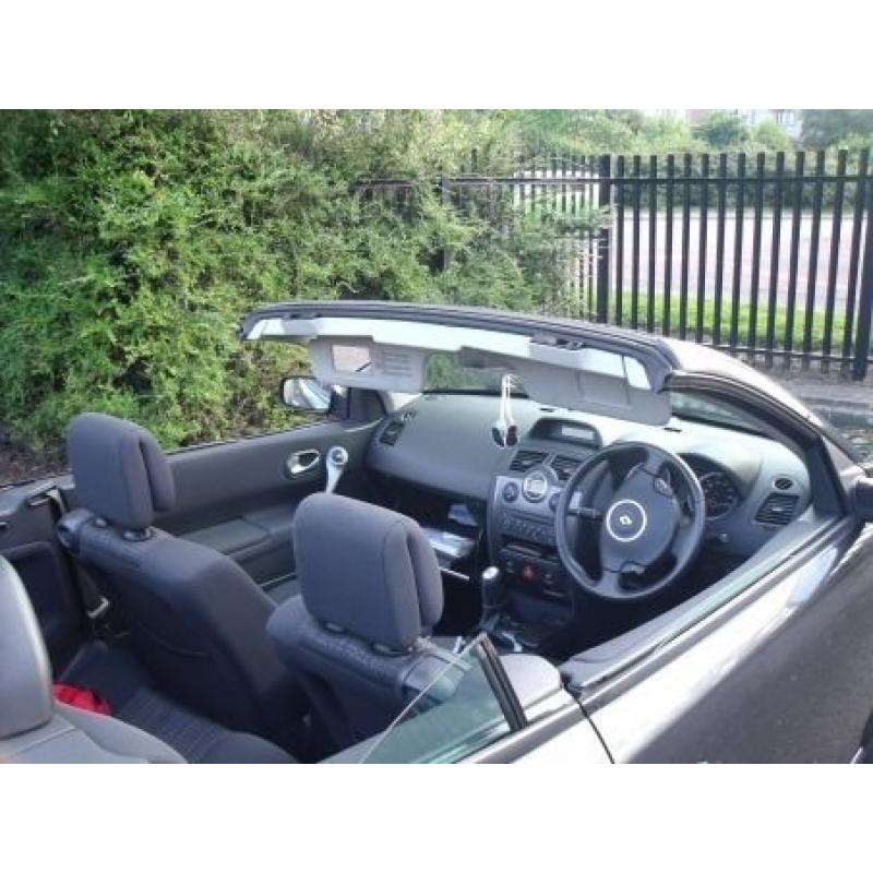 Renault Megane Dynamique 1.6 Convertible swap for x3 jeep x5