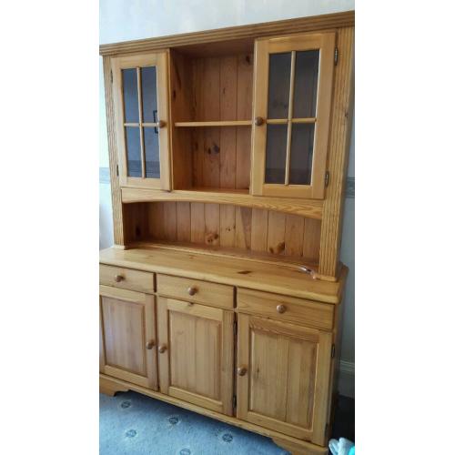 Pine Dresser