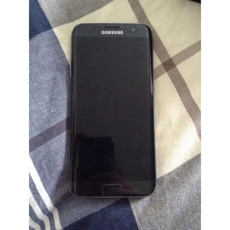 Samsung Galaxy S7 edge + accessories