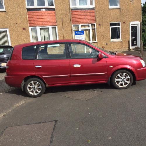 Kia Carens LX 5dr Hatcback 1800cc