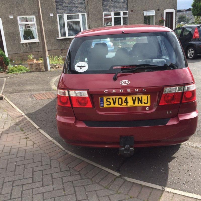 Kia Carens LX 5dr Hatcback 1800cc