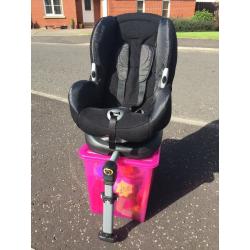 Maxi-Cosi PrioriFix Car Seat / Black Reflection