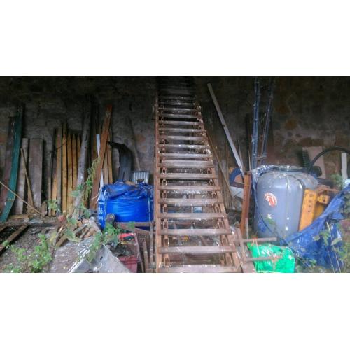 Bail escalator