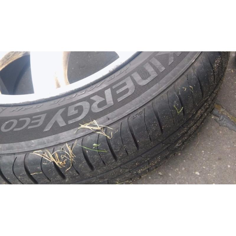 Mini alloys wheels with 2 good tyers 2 not best 175 65 15 inch