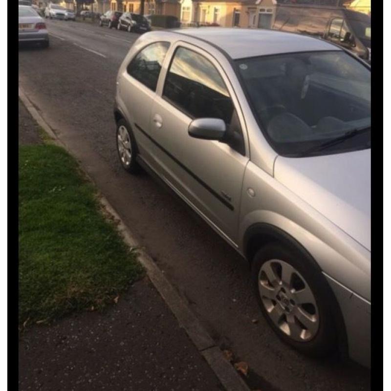 VAUXHALL CORSA SXI SILVER 2002 PETROL 84,000 MILES