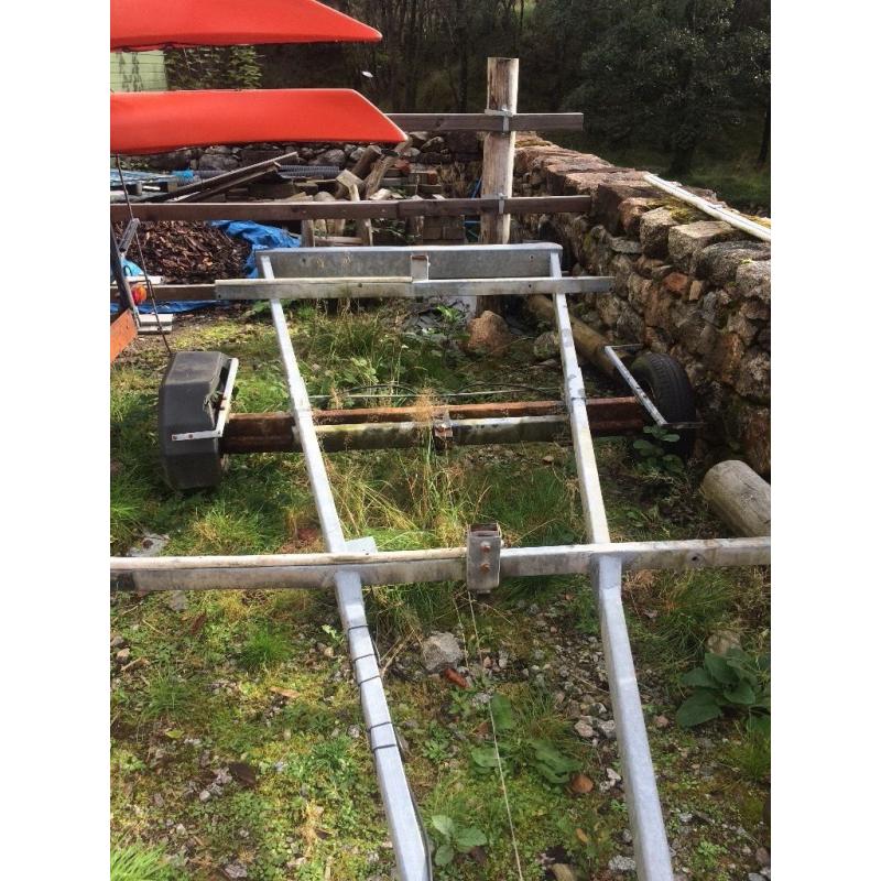 Canoe trailer chassis