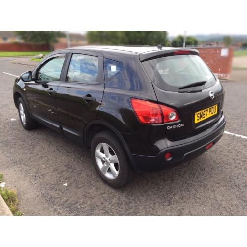 Nissan Qashqai 2007 black,1.5 L Diesel, only 61k miles, Long MOT 03/2017, 5 seater, 2 keys, Alloys
