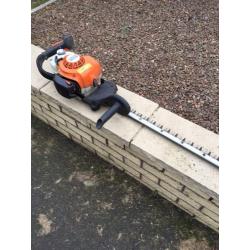 Hedge trimmer